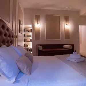 https://sistina-00187.it-romehotels.com